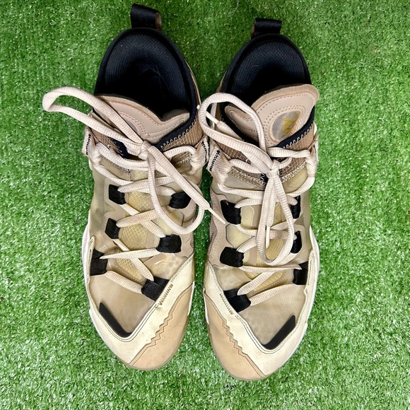 Jordan Why Not .5
“Coconut Milk” - Picture 6 of 7